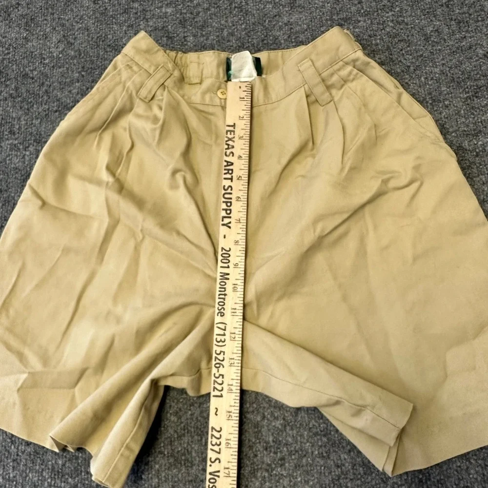 Hickory Shorts Womens Size 8 Beige Pleated High Waist Casual Cotton Made in USA